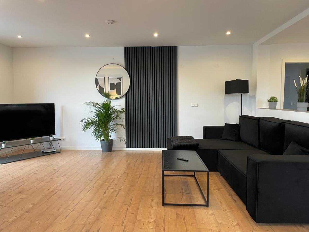 Lightplace • Grosse Unterkunft • 3 Schlafzimmer • Boxspring • Smart Tv • Biergarten • Restaurant Μπραουνσβάιγκ Εξωτερικό φωτογραφία